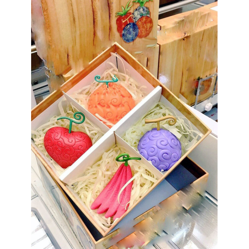 BANPRESTO One Piece Set di 4 Devil Fruit Gift Box (Set B) 5cm
